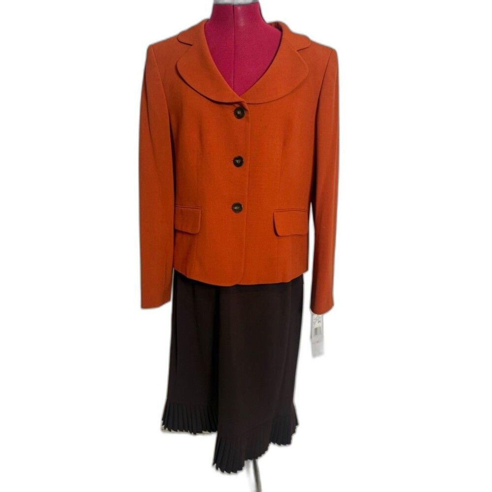 NWT Jones Wear Skirt Suit Woman Size 10 Rust & Brown 2-Piece Set Blazer & Skirt